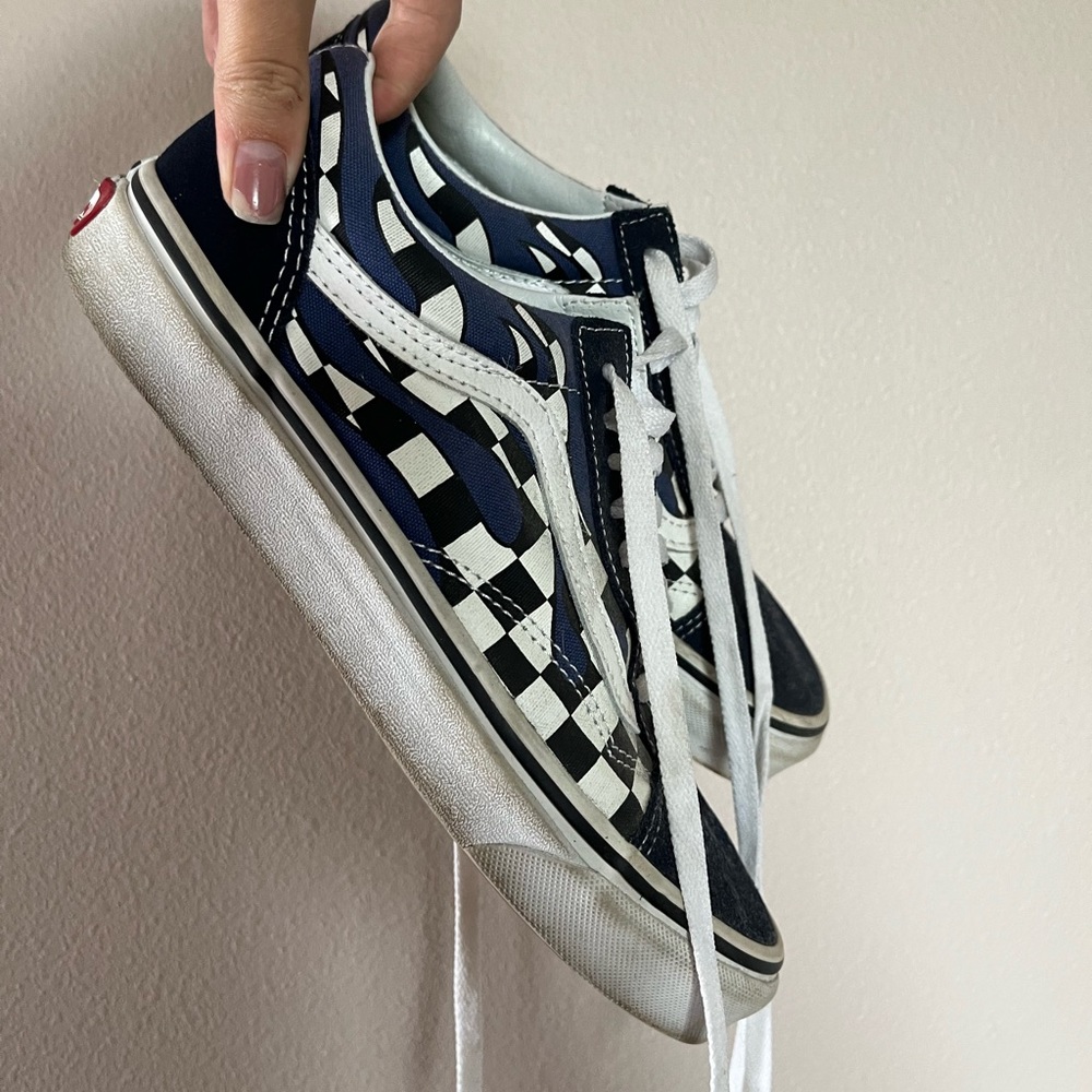 vans old skool- blue paint design